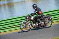 Vintage-motorcycle-club;eventdigitalimages;mallory-park;mallory-park-trackday-photographs;no-limits-trackdays;peter-wileman-photography;trackday-digital-images;trackday-photos;vmcc-festival-1000-bikes-photographs